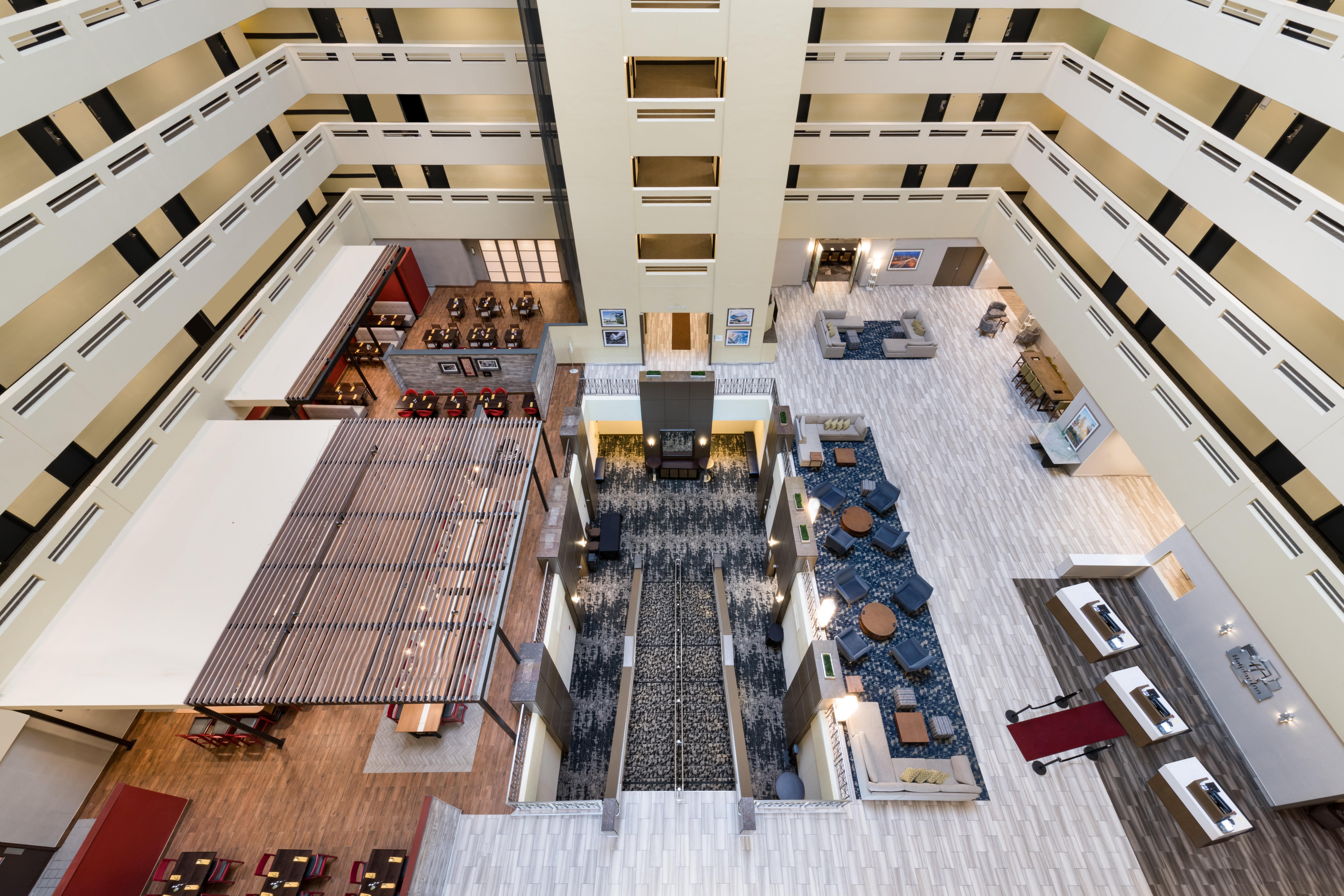 Holiday Inn Denver East By Ihg エクステリア 写真