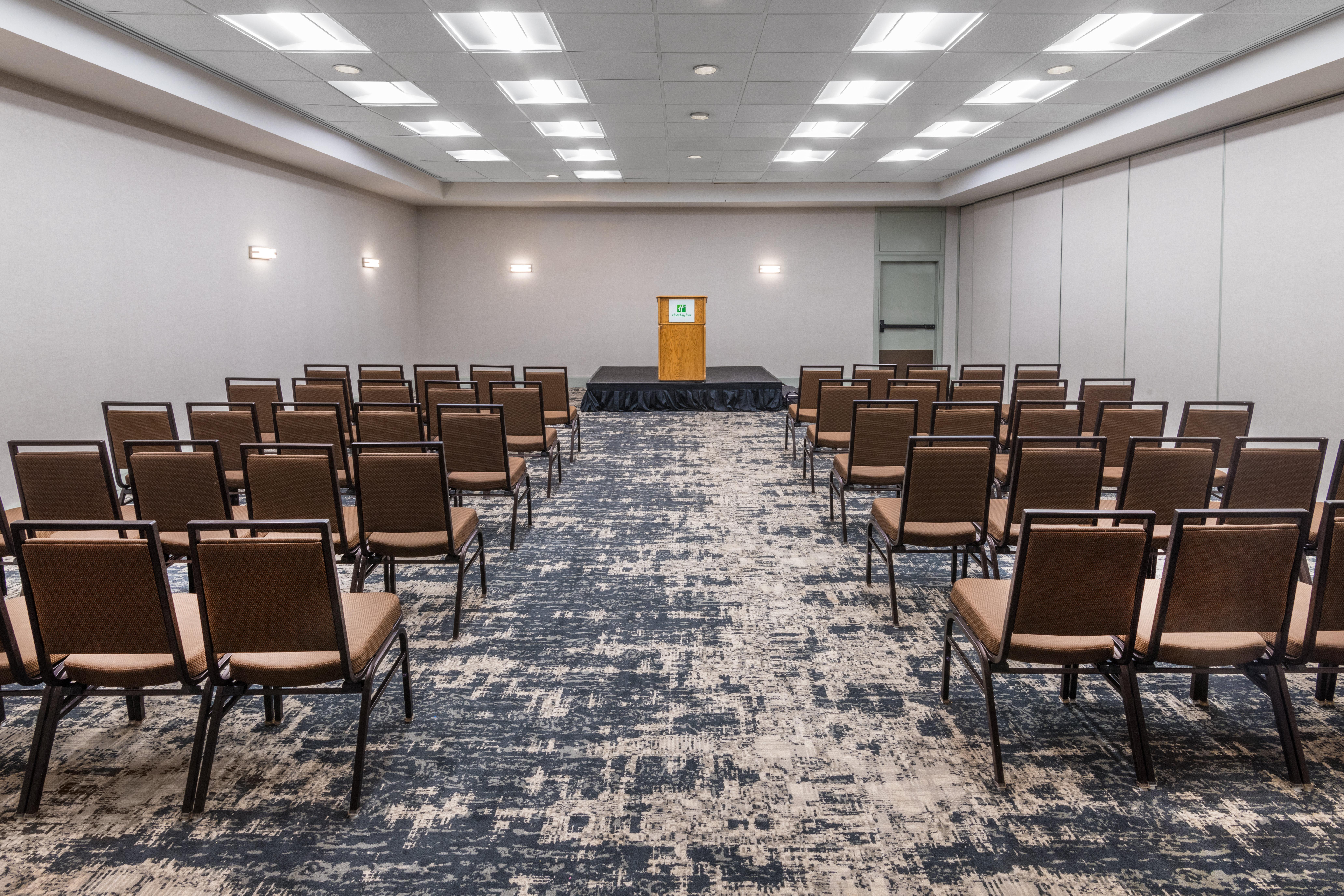 Holiday Inn Denver East By Ihg エクステリア 写真